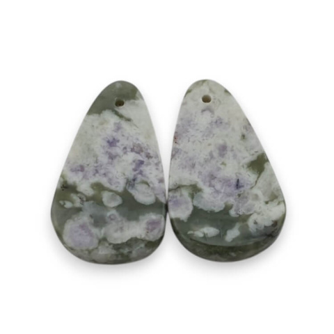 Jadeit peace para kaboszonów z dziurką 23x14 mm nr P534 Jadeit peace para kaboszonów z dziurką 23x14 mm nr P534