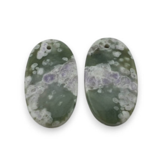Jadeit peace para kaboszonów z dziurką 24x14 mm nr P510