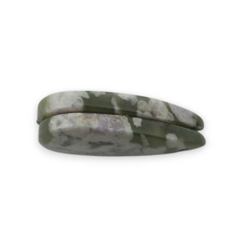 Jadeit peace para kaboszonów z dziurką 25x13 mm nr P559 Jadeit peace para kaboszonów z dziurką 25x13 mm nr P559