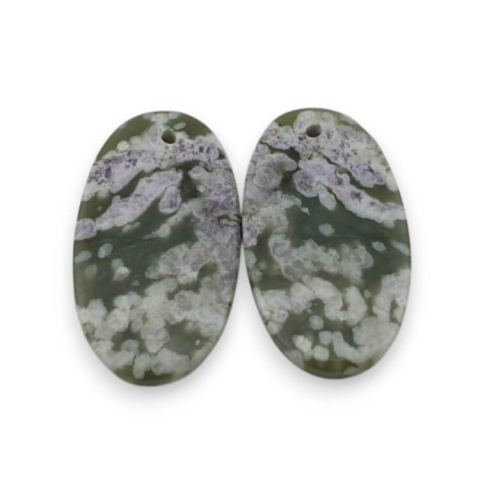 Jadeit peace para kaboszonów z dziurką 25x14 mm nr P524 Jadeit peace para kaboszonów z dziurką 25x14 mm nr P524