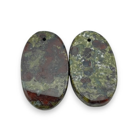 Jaspis smocza krew para kaboszonów z dziurką 24x14 mm nr P593 Jaspis smocza krew para kaboszonów z dziurką 24x14 mm nr P593