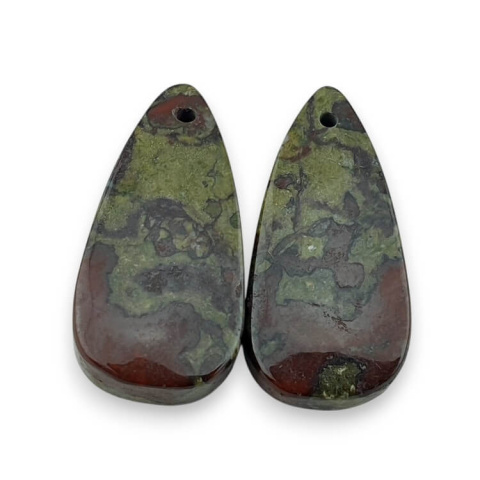 Jaspis smocza krew para kaboszonów z dziurką 25x12 mm nr P603 Jaspis smocza krew para kaboszonów z dziurką 25x12 mm nr P603