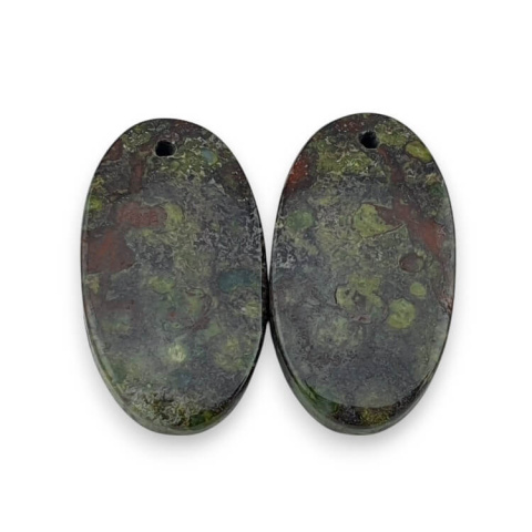 Jaspis smocza krew para kaboszonów z dziurką 25x13 mm nr P594 Jaspis smocza krew para kaboszonów z dziurką 25x13 mm nr P594