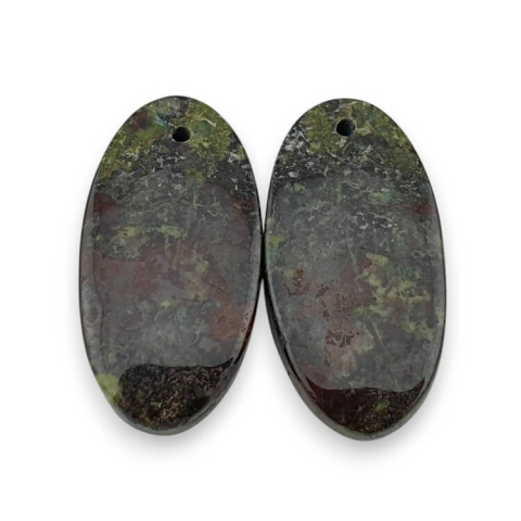 Jaspis smocza krew para kaboszonów z dziurką 25x13 mm nr P595 Jaspis smocza krew para kaboszonów z dziurką 25x13 mm nr P595