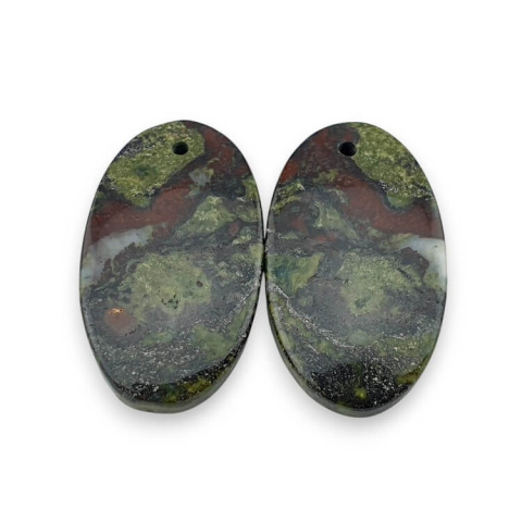 Jaspis smocza krew para kaboszonów z dziurką 25x14 mm nr P569 Jaspis smocza krew para kaboszonów z dziurką 25x14 mm nr P569