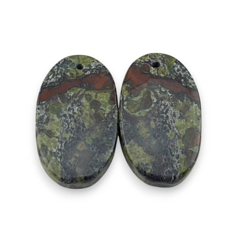 Jaspis smocza krew para kaboszonów z dziurką 25x14 mm nr P581 Jaspis smocza krew para kaboszonów z dziurką 25x14 mm nr P581