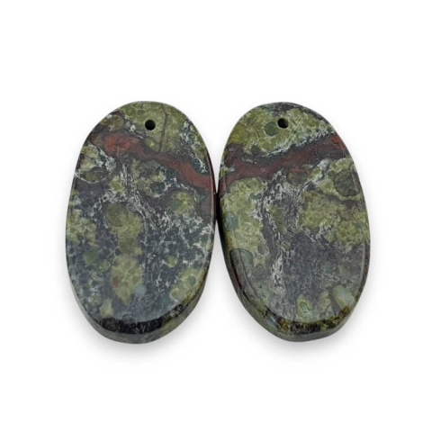 Jaspis smocza krew para kaboszonów z dziurką 25x14 mm nr P581 Jaspis smocza krew para kaboszonów z dziurką 25x14 mm nr P581