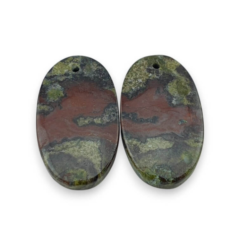 Jaspis smocza krew para kaboszonów z dziurką 25x14 mm nr P601 Jaspis smocza krew para kaboszonów z dziurką 25x14 mm nr P601