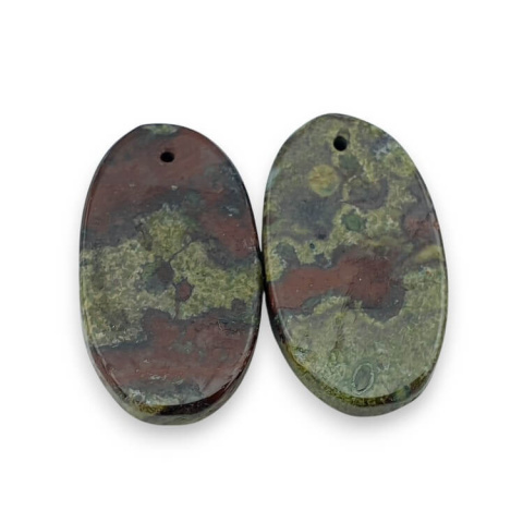 Jaspis smocza krew para kaboszonów z dziurką 25x14 mm nr P601 Jaspis smocza krew para kaboszonów z dziurką 25x14 mm nr P601