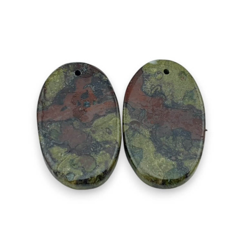 Jaspis smocza krew para kaboszonów z dziurką 25x15 mm nr P588 Jaspis smocza krew para kaboszonów z dziurką 25x15 mm nr P588
