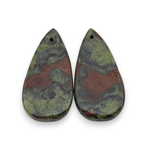 Jaspis smocza krew para kaboszonów z dziurką 26x13 mm nr P571 Jaspis smocza krew para kaboszonów z dziurką 26x13 mm nr P571