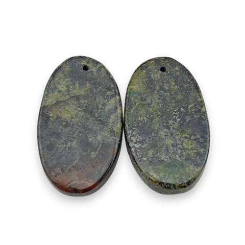 Jaspis smocza krew para kaboszonów z dziurką 26x15 mm nr P572 Jaspis smocza krew para kaboszonów z dziurką 26x15 mm nr P572