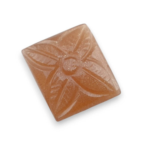 Kamień księżycowy brzoskwiniowy kaboszon carved 18x16 mm nr 92 Kamień księżycowy brzoskwiniowy kaboszon carved 18x16 mm nr 92