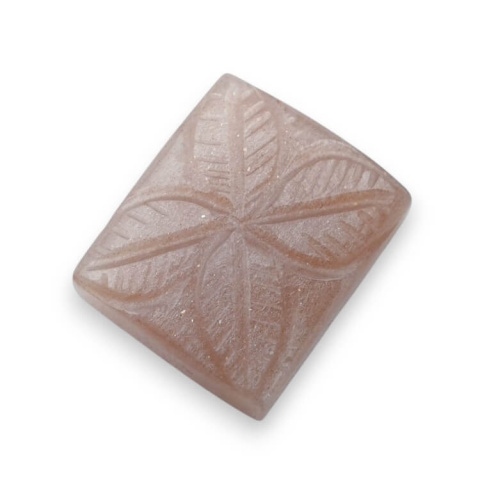 Kamień księżycowy brzoskwiniowy kaboszon carving 20x16 mm nr 54 Kamień księżycowy brzoskwiniowy kaboszon carving 20x16 mm nr 54