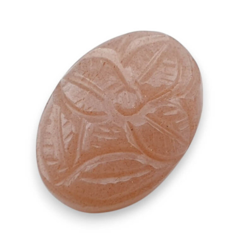 Kamień księżycowy brzoskwiniowy kaboszon carving 22x16 mm nr 45 Kamień księżycowy brzoskwiniowy kaboszon carving 22x16 mm nr 45