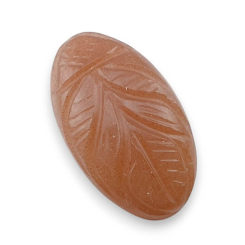 Kamień księżycowy brzoskwiniowy kaboszon carving 25x14 mm nr 99 Kamień księżycowy brzoskwiniowy kaboszon carving 25x14 mm nr 99