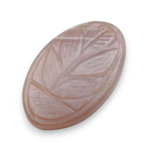 Kamień księżycowy brzoskwiniowy kaboszon carving 30x19 mm nr 87 Kamień księżycowy brzoskwiniowy kaboszon carving 30x19 mm nr 87