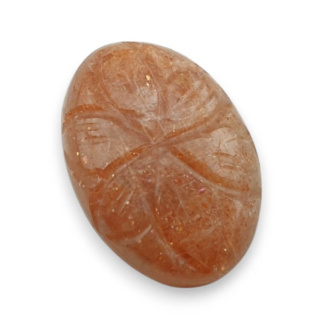 Kamień słoneczny kaboszon carving 23x16 mm nr 32