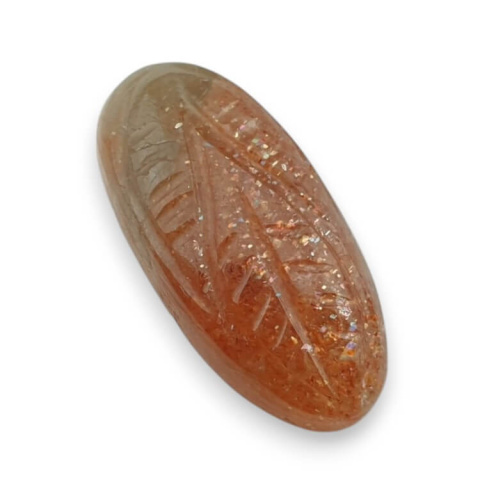 Kamień słoneczny kaboszon carving 24x11 mm nr 24 Kamień słoneczny kaboszon carving 24x11 mm nr 24