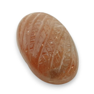 Kamień słoneczny kaboszon carving 24x16 mm nr 33