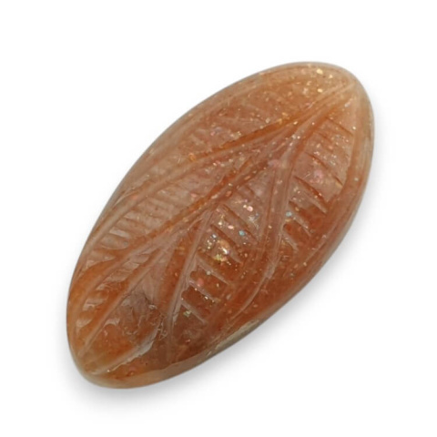 Kamień słoneczny kaboszon carving 28x15 mm nr 38 Kamień słoneczny kaboszon carving 28x15 mm nr 38