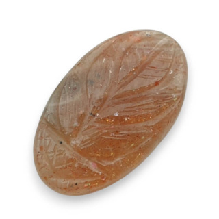 Kamień słoneczny kaboszon carving 29x17 mm nr 23