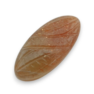 Kamień słoneczny kaboszon carving 30x14 mm nr 25