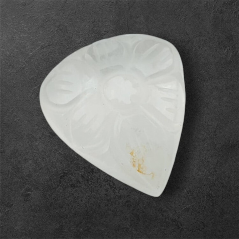 Kwarc różowy kaboszon carved 25x22 mm nr 17 Kwarc różowy kaboszon carved 25x22 mm nr 17