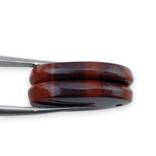 Jaspis czerwony para kaboszonów z dziurką 24x16 mm nr P835