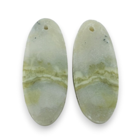Serpentynit para kaboszonów z dziurką 29x12 mm nr P884 Serpentynit para kaboszonów z dziurką 29x12 mm nr P884