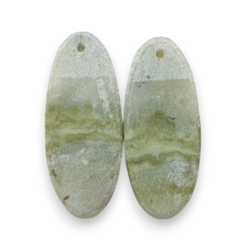 Serpentynit para kaboszonów z dziurką 29x12 mm nr P884 Serpentynit para kaboszonów z dziurką 29x12 mm nr P884