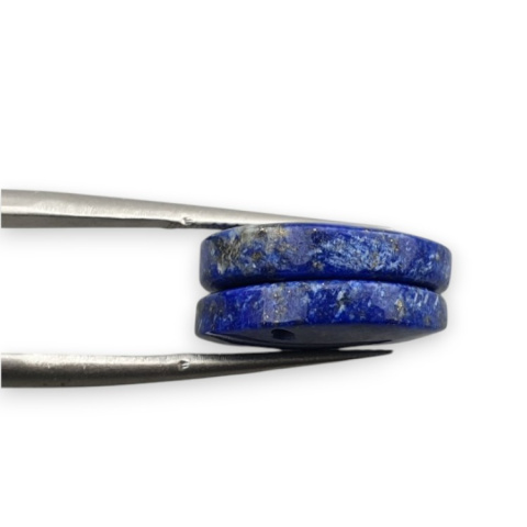 Lapis lazuli para kaboszonów z dziurką fi 16 mm nr R34 Lapis lazuli para kaboszonów z dziurką fi 16 mm nr R34