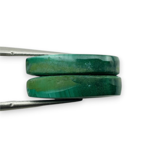 Malachit para kaboszonów z dziurką 18x11 mm nr R81 Malachit para kaboszonów z dziurką 18x11 mm nr R81
