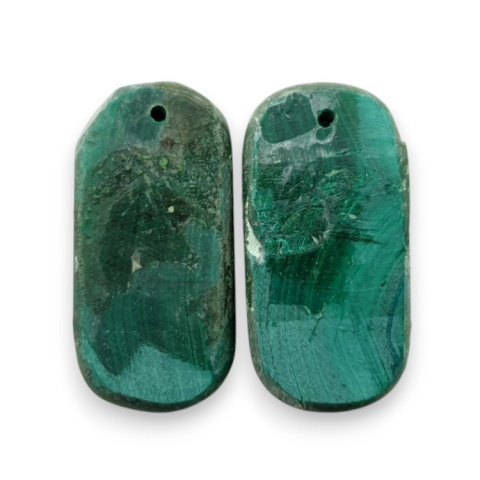 Malachit para kaboszonów z dziurką 25x13 mm nr R79 Malachit para kaboszonów z dziurką 25x13 mm nr R79