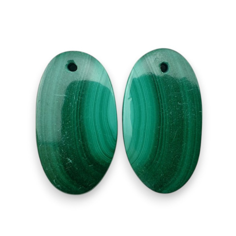 Malachit para kaboszonów z dziurką 25x14 mm nr R80 Malachit para kaboszonów z dziurką 25x14 mm nr R80