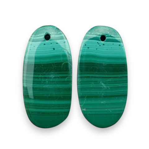 Malachit para kaboszonów z dziurką 25x21 mm nr R75 Malachit para kaboszonów z dziurką 25x21 mm nr R75