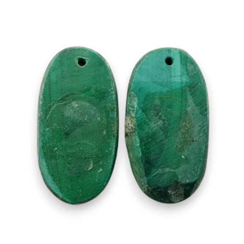 Malachit para kaboszonów z dziurką 26x14 mm nr R73 Malachit para kaboszonów z dziurką 26x14 mm nr R73