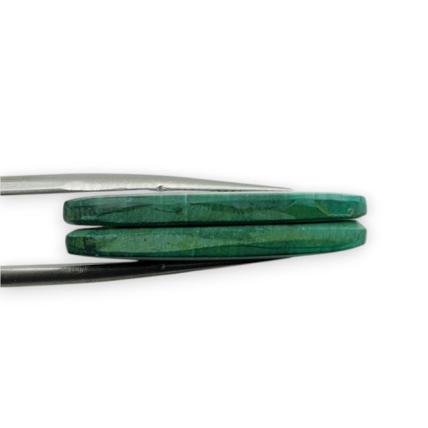 Malachit para kaboszonów z dziurką 29x12 mm nr R70 Malachit para kaboszonów z dziurką 29x12 mm nr R70