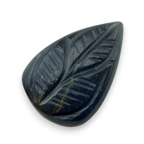Tygrysie oko niebieskie kaboszon carving 26x18 mm nr 93 Tygrysie oko niebieskie kaboszon carving 26x18 mm nr 93