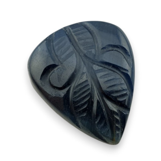 Tygrysie oko niebieskie kaboszon carving 26x21 mm nr 110