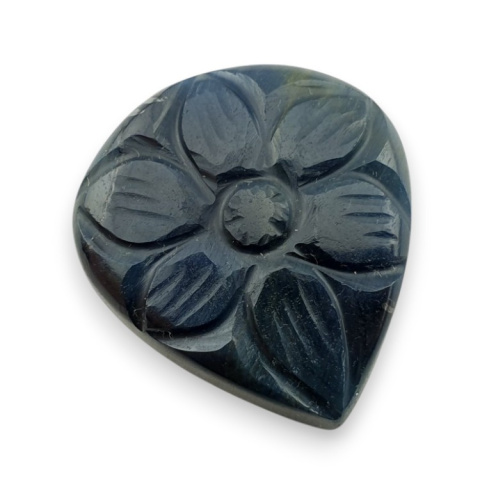Tygrysie oko niebieskie kaboszon carving 26x24 mm nr 126 Tygrysie oko niebieskie kaboszon carving 26x24 mm nr 126