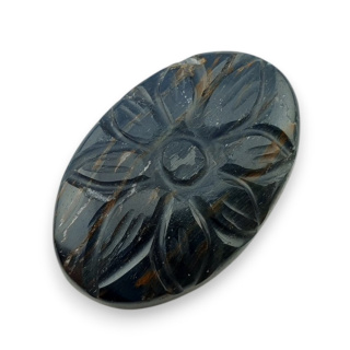 Tygrysie oko niebieskie kaboszon carving 28x18 mm nr 84