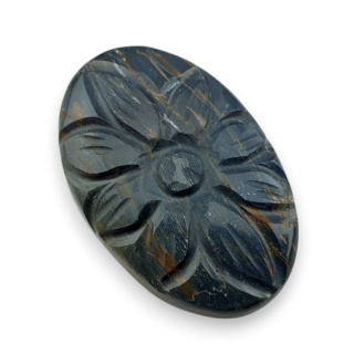 Tygrysie oko niebieskie kaboszon carving 28x18 mm nr 84