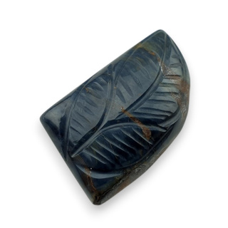 Tygrysie oko niebieskie kaboszon carving 28x19 mm nr 86