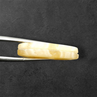 Żółty aragonit para kaboszonów z dziurką 27x14 mm nr P945