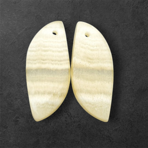 Żółty aragonit para kaboszonów z dziurką 28x12 mm nr P946 Żółty aragonit para kaboszonów z dziurką 28x12 mm nr P946