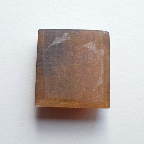 Kamień księżycowy kaboszon 17x16 mm nr 891