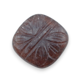 Kwarc truskawkowy kaboszon carving 23x23 mm nr 3