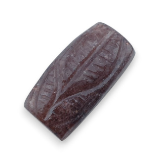 Kwarc truskawkowy kaboszon carving 24x12 mm nr 35
