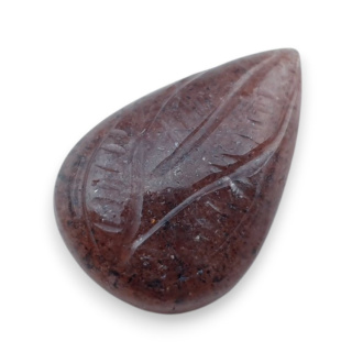 Kwarc truskawkowy kaboszon carving 24x16 mm nr 82